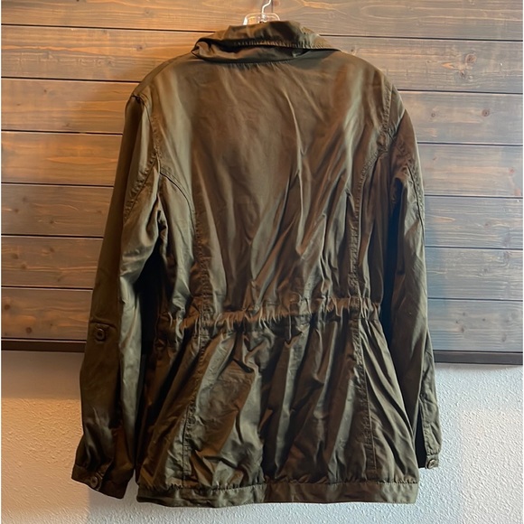 Divided Olive Green Jacket - Picture 3 of 15